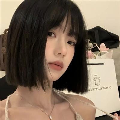 怪笑少女